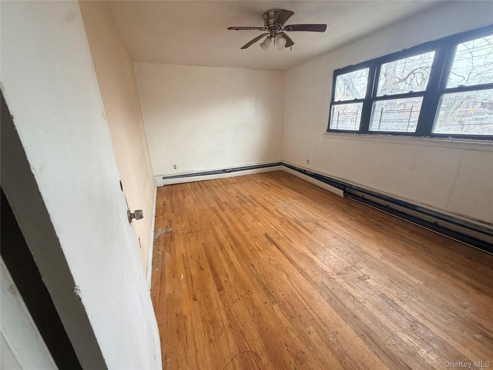 Single Family Quincy  Bronx, NY 10465, MLS-977531-5