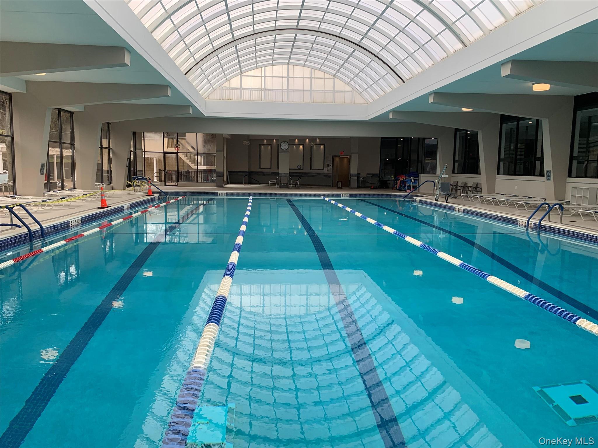 Condo Bay Club  Queens, NY 11360, MLS-977544-16