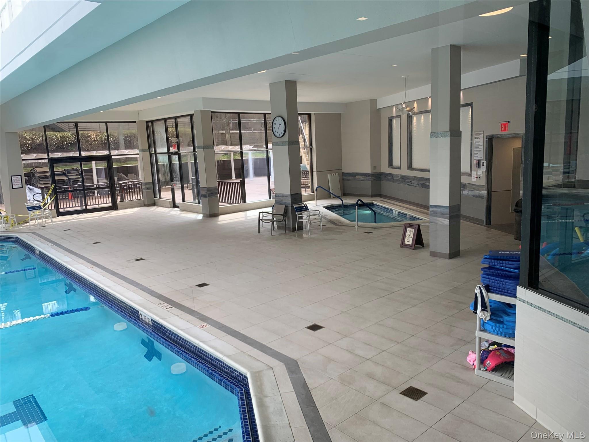 Condo Bay Club  Queens, NY 11360, MLS-977544-17