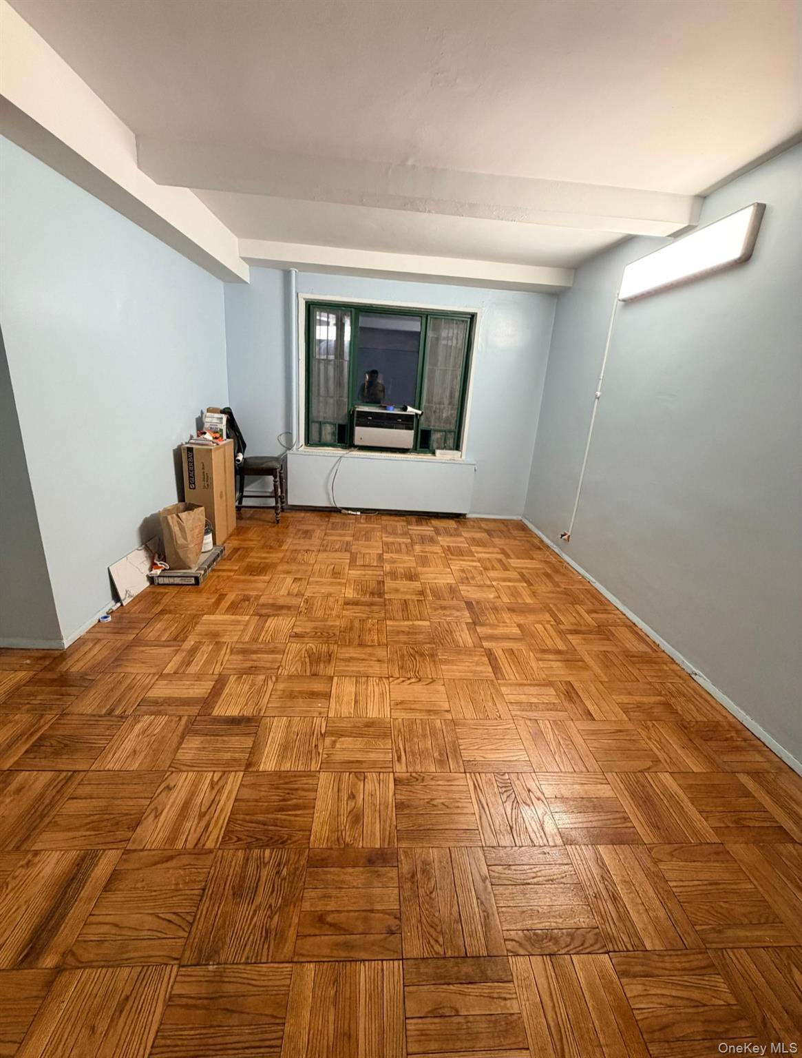 Condo East Tremont Ave  Bronx, NY 10462, MLS-977548-2