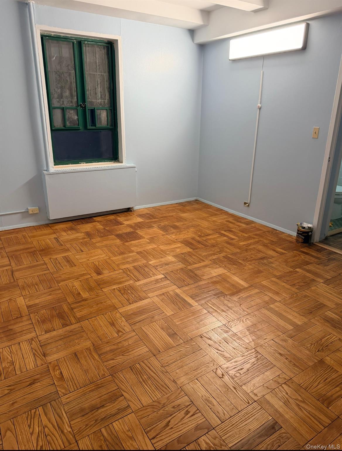 Condo East Tremont Ave  Bronx, NY 10462, MLS-977548-5