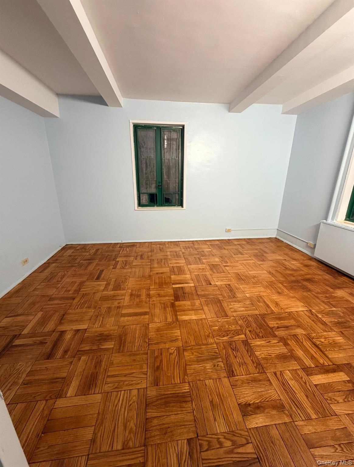 Condo East Tremont Ave  Bronx, NY 10462, MLS-977548-6