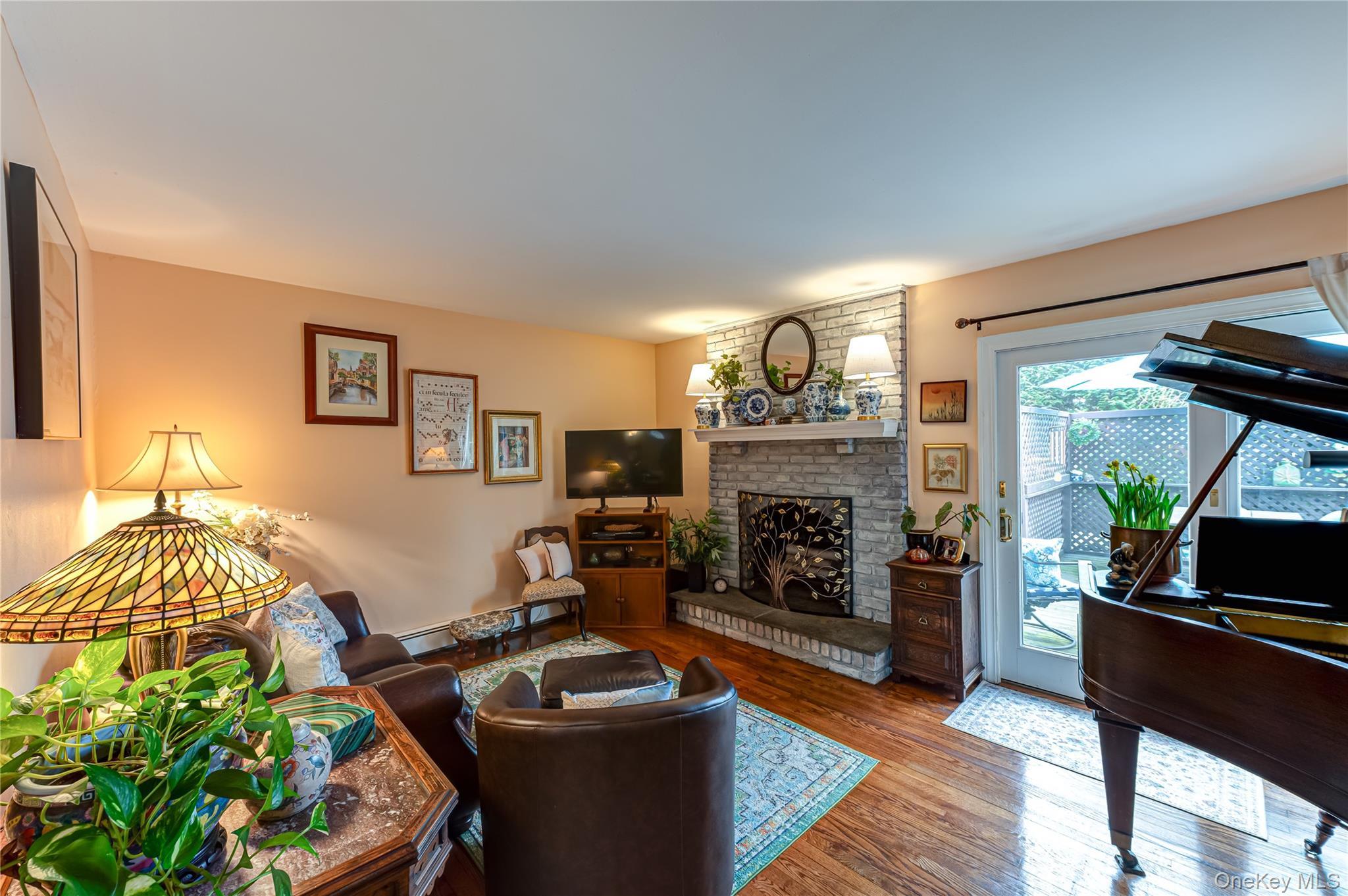 Single Family Harvard  Suffolk County, NY 11786, MLS-977550-8