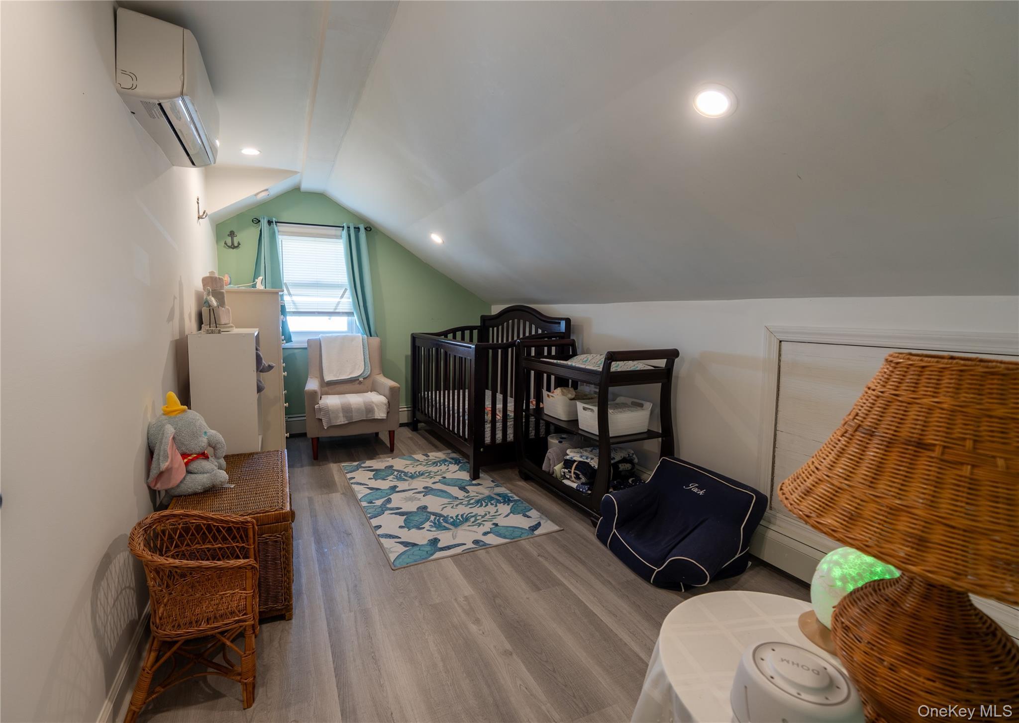 Single Family Lincoln  Nassau County, NY 11758, MLS-977564-11