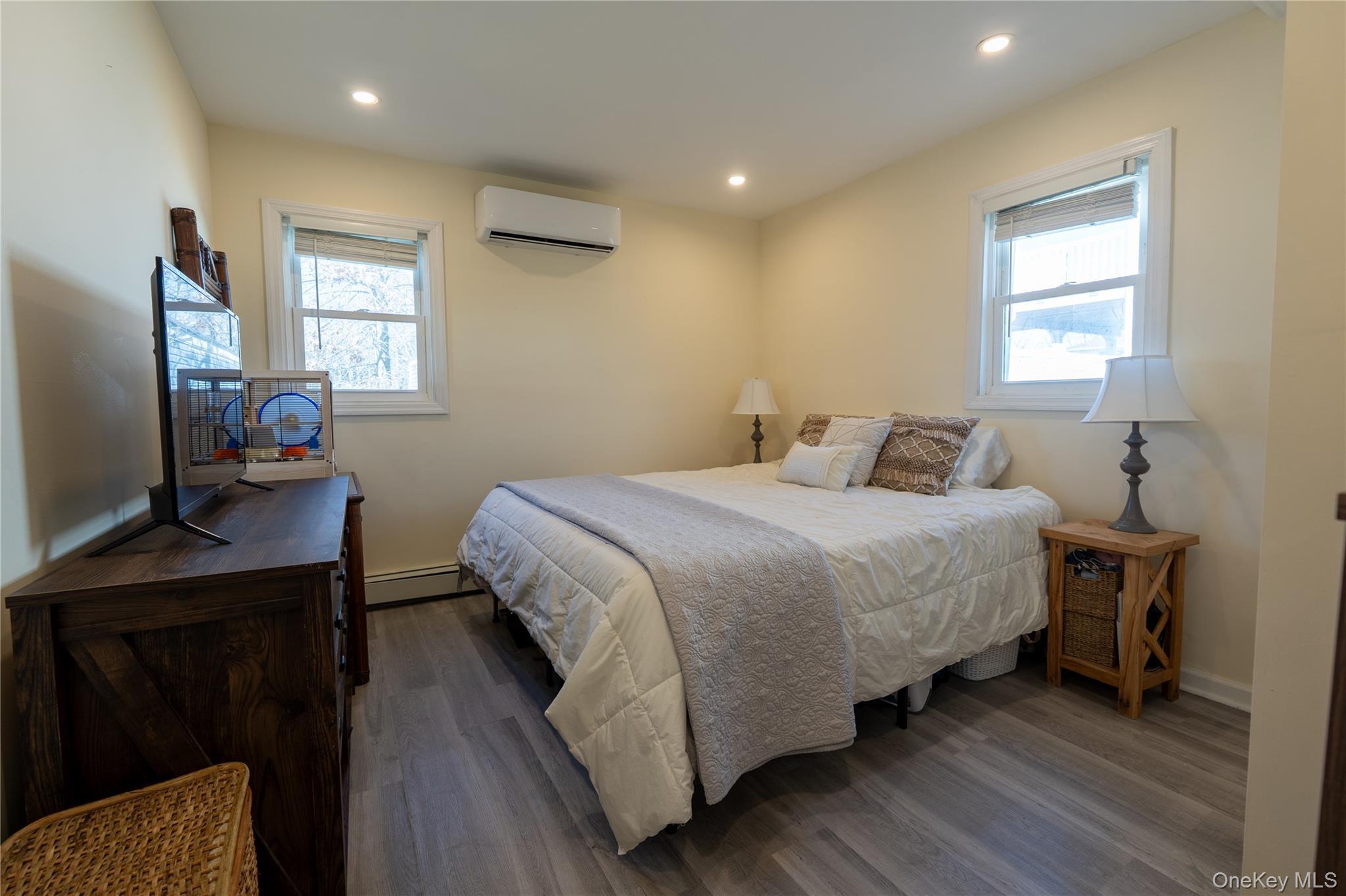 Single Family Lincoln  Nassau County, NY 11758, MLS-977564-7