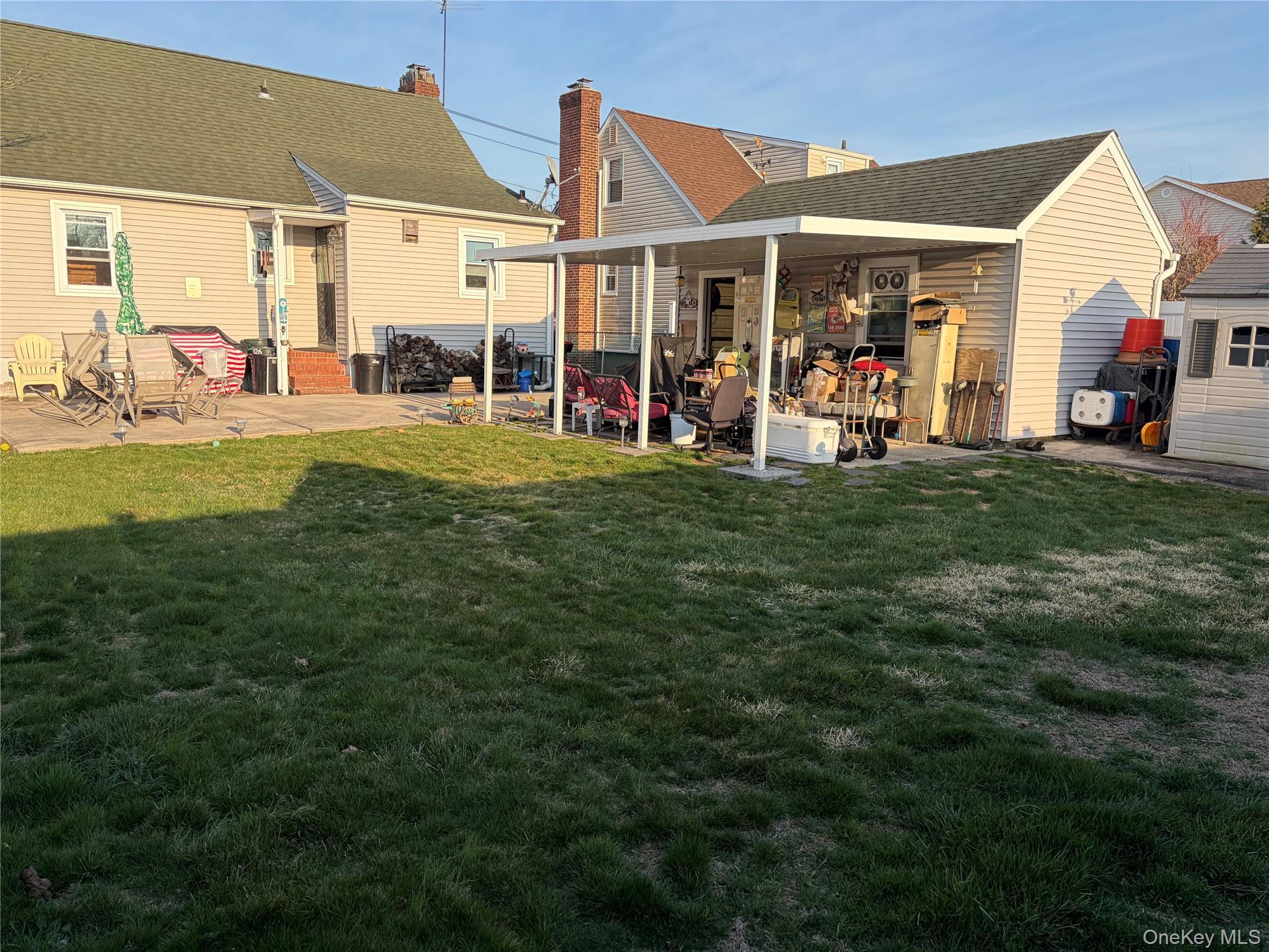 Single Family Saint Marks  Nassau County, NY 11710, MLS-977585-17