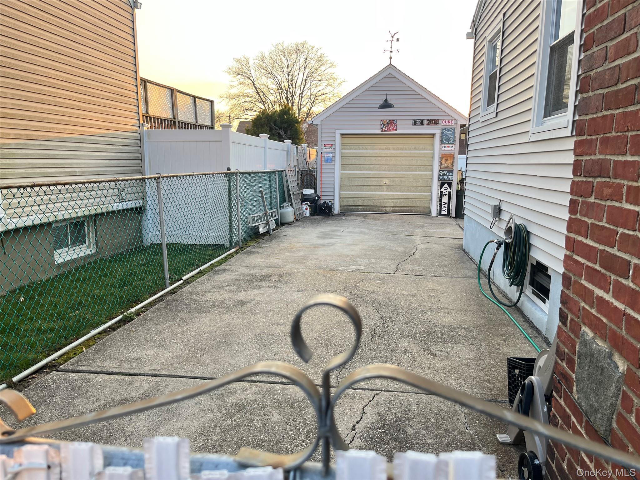 Single Family Saint Marks  Nassau County, NY 11710, MLS-977585-19