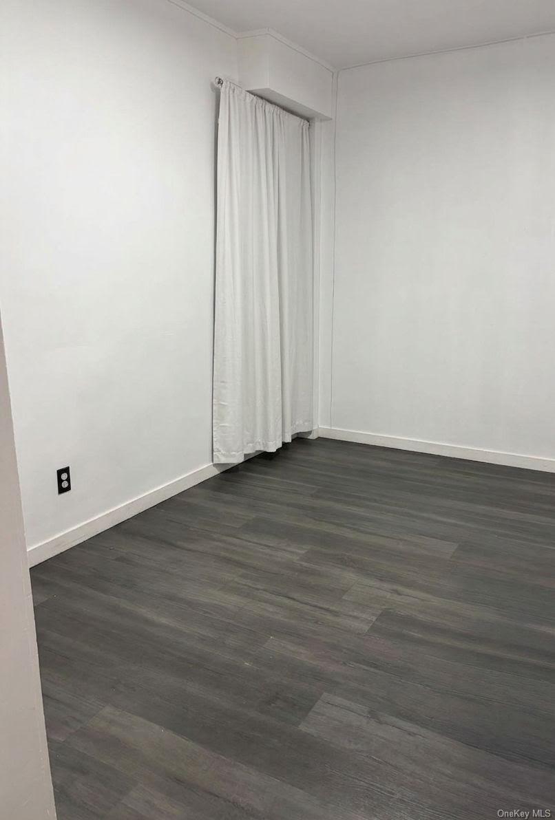 Single Family 37th Street Queens, NY 11101, MLS-977592-10
