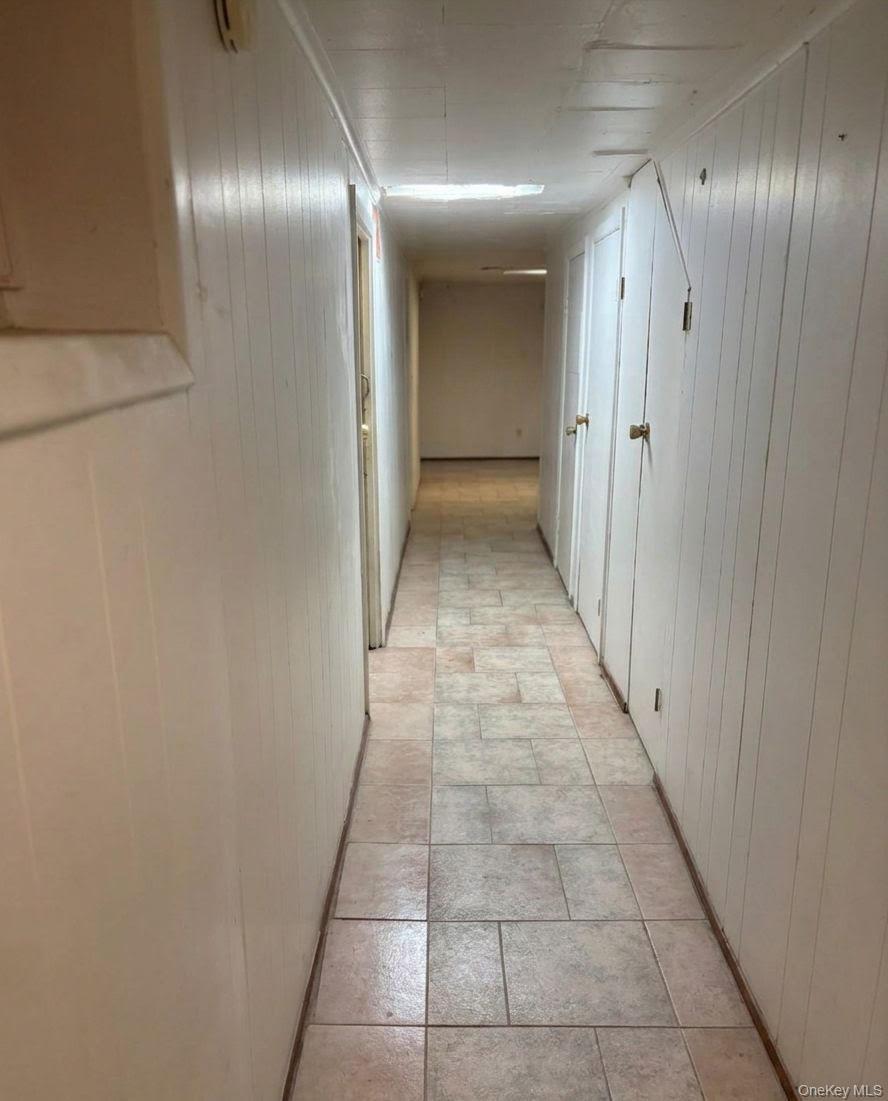 Single Family 37th Street Queens, NY 11101, MLS-977592-21