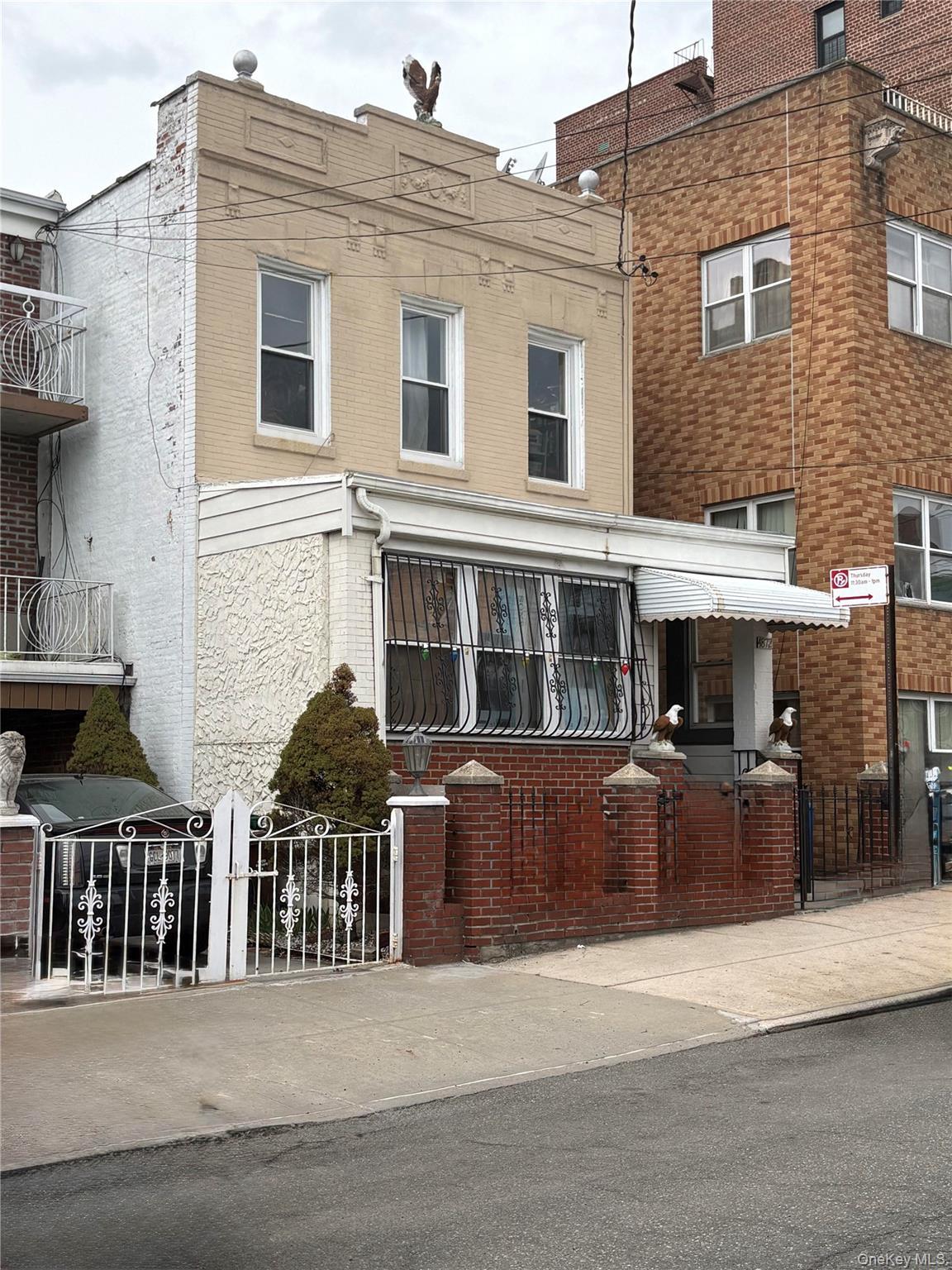 Single Family 37th Street Queens, NY 11101, MLS-977592-3