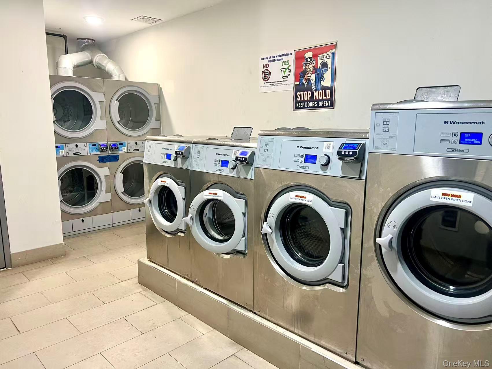 Condo Union  Queens, NY 11366, MLS-977595-11