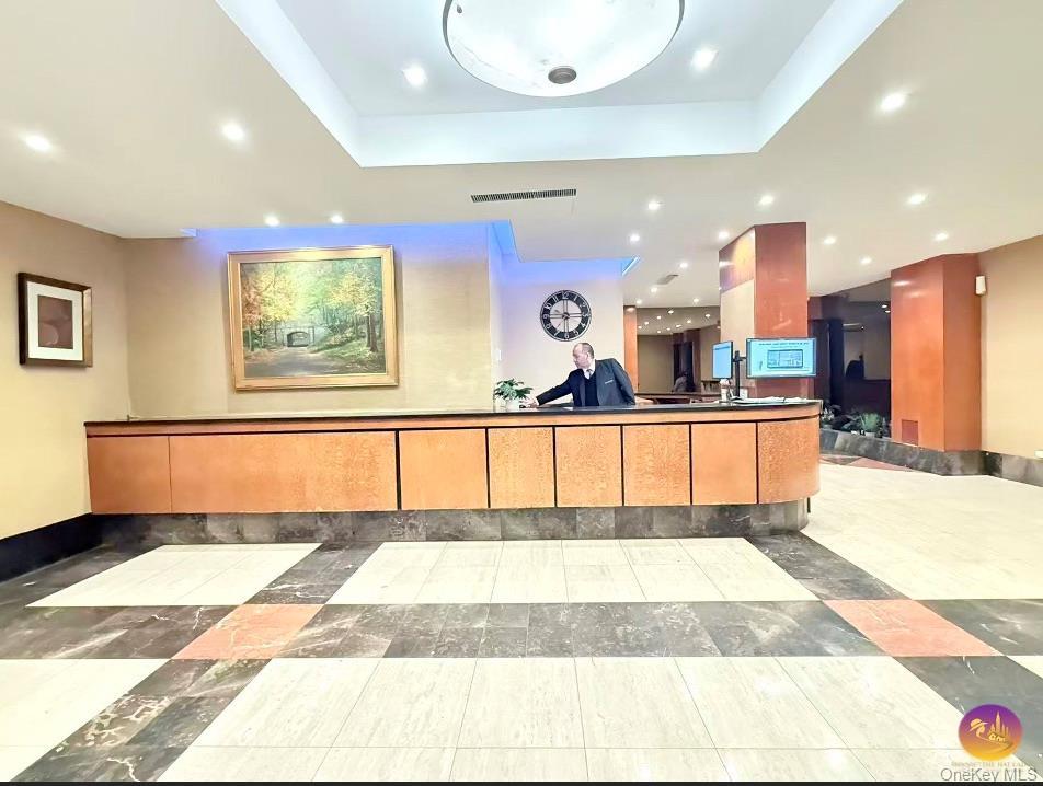 Coop Union  Queens, NY 11357, MLS-977596-2