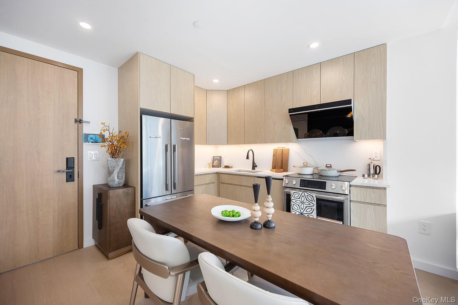 Condo 146  Queens, NY 11354, MLS-977637-5