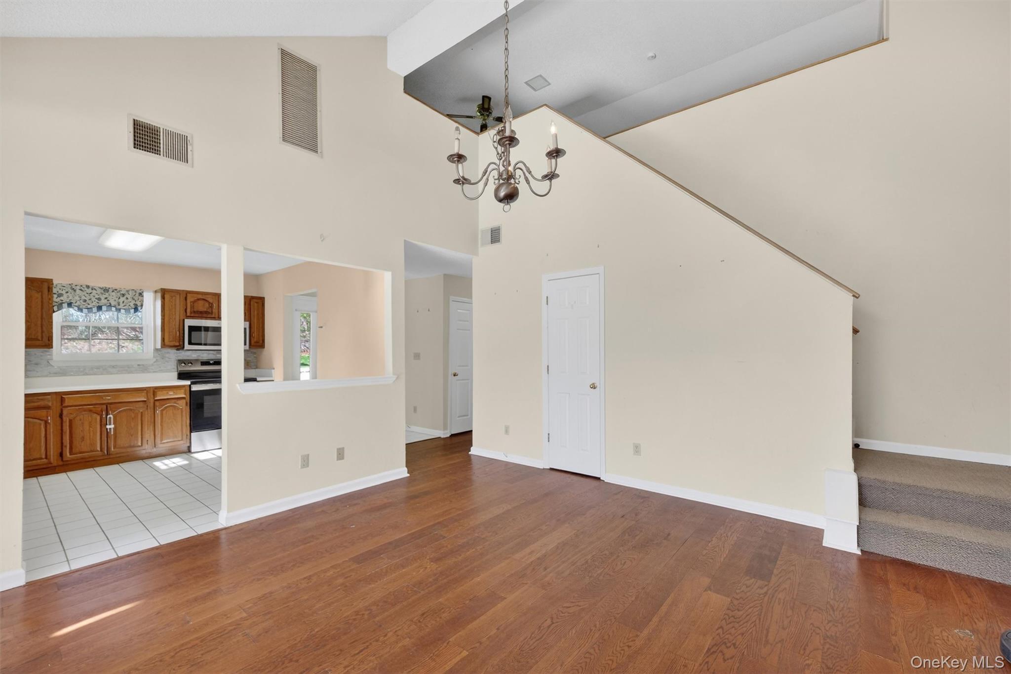 Single Family Juniper  Dutchess County, NY 12564, MLS-977687-10