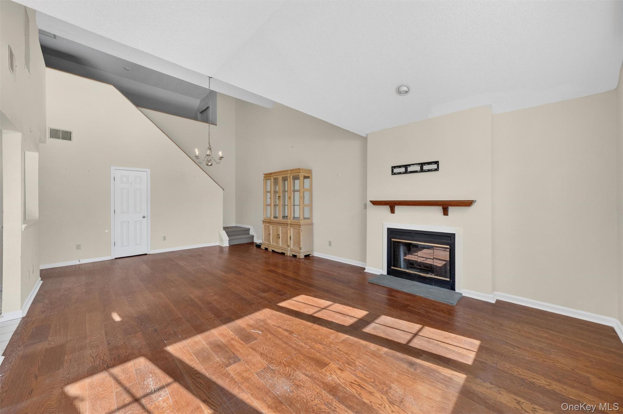 Single Family Juniper  Dutchess County, NY 12564, MLS-977687-12