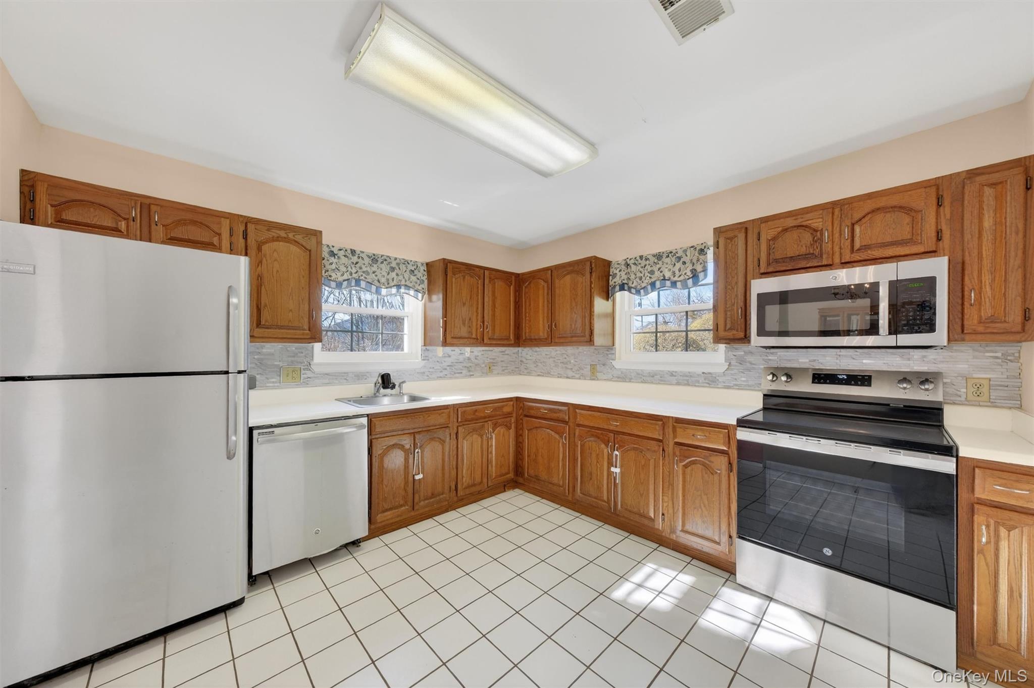 Single Family Juniper  Dutchess County, NY 12564, MLS-977687-17