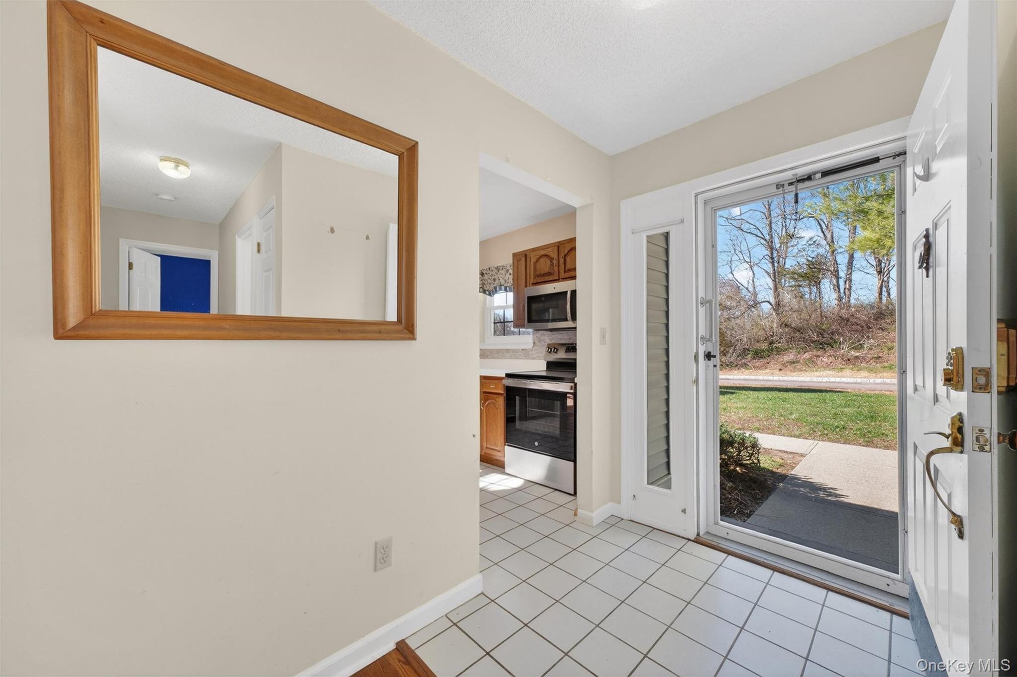 Single Family Juniper  Dutchess County, NY 12564, MLS-977687-6