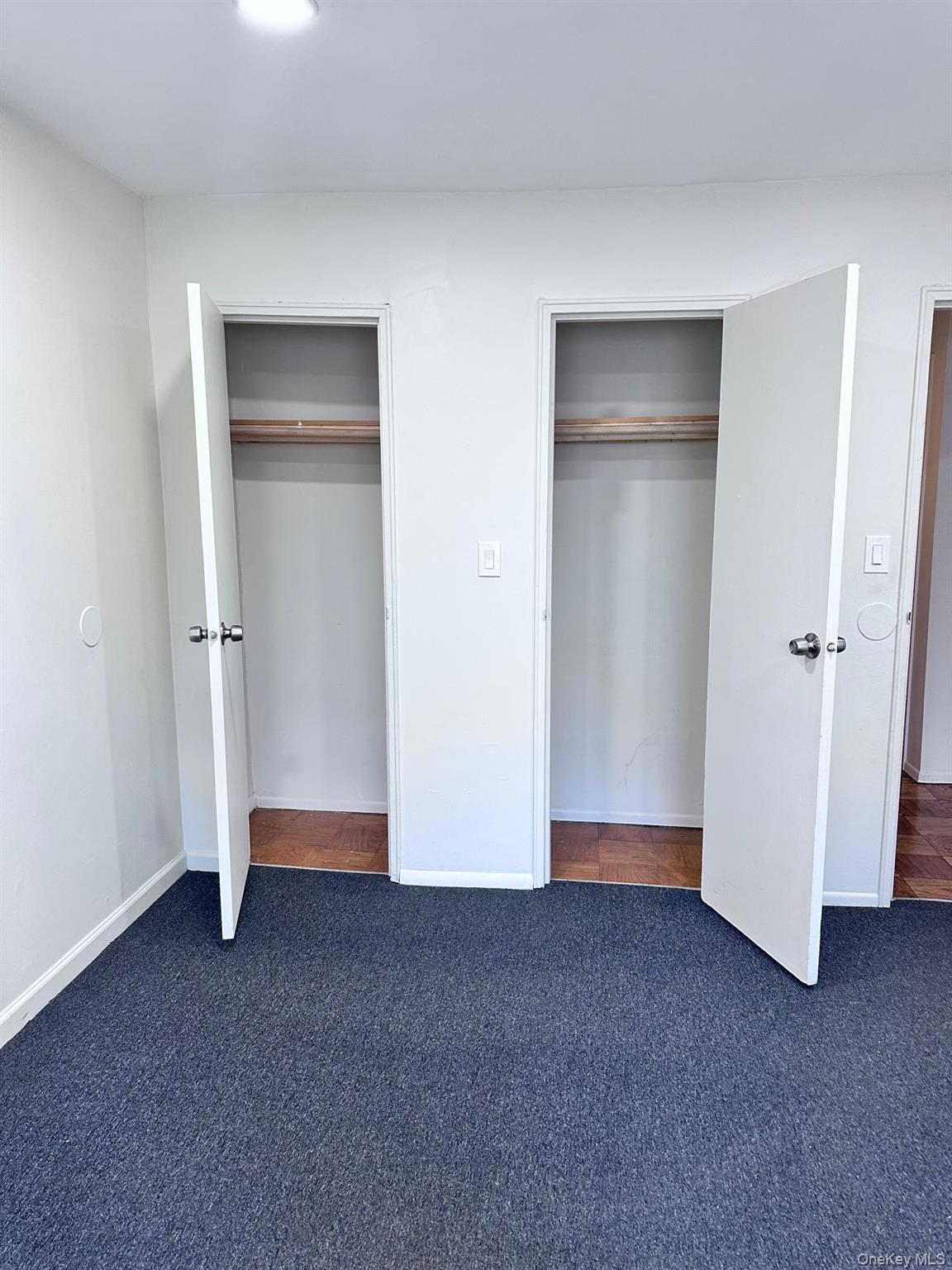 Condo Hemlock  Suffolk County, NY 11706, MLS-977690-5