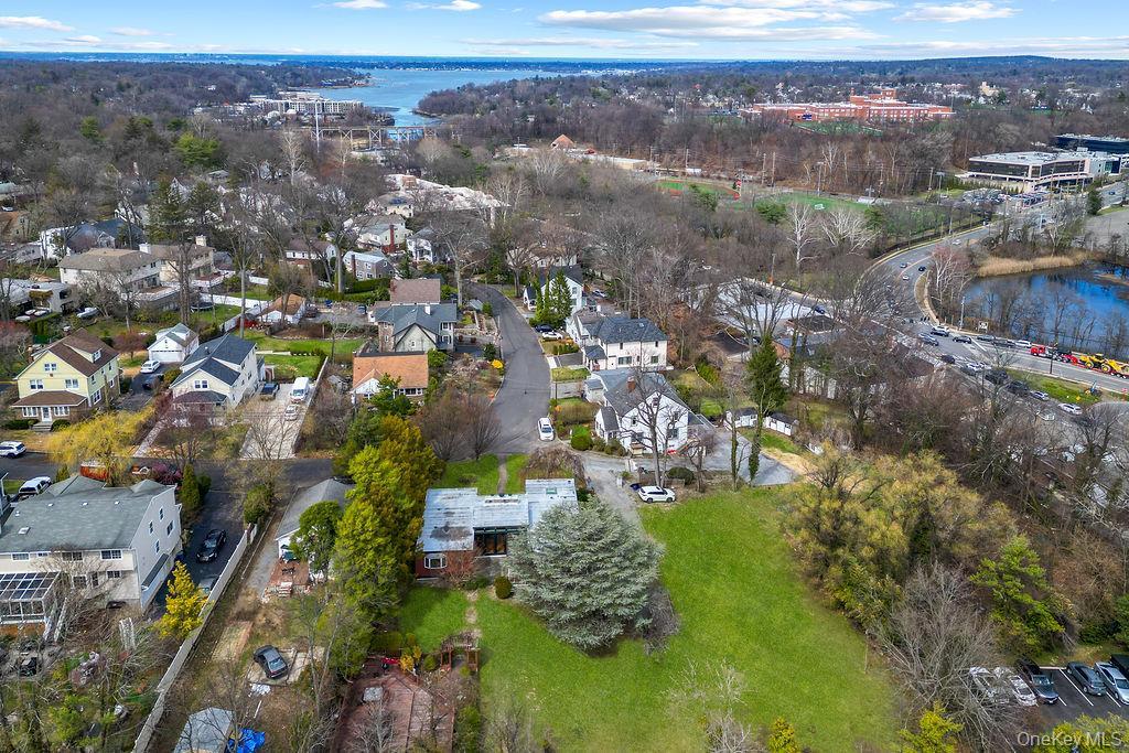 Single Family Valley View Road  Nassau County, NY 11021, MLS-977696-18
