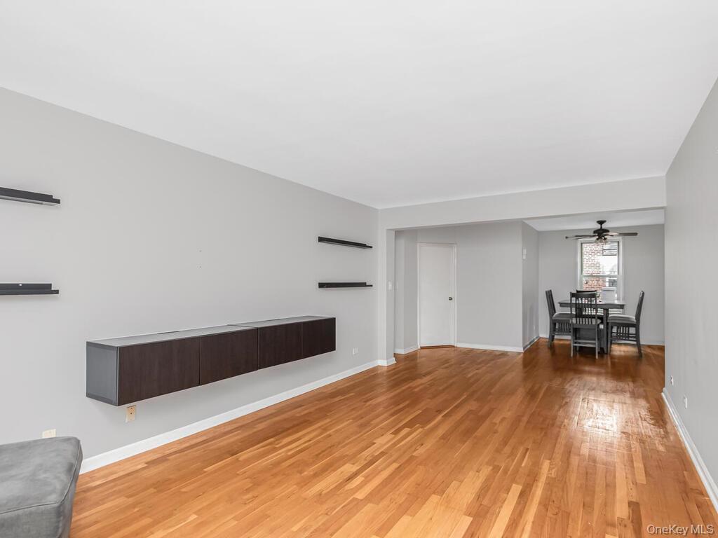 Coop 236th  Bronx, NY 10463, MLS-977709-3