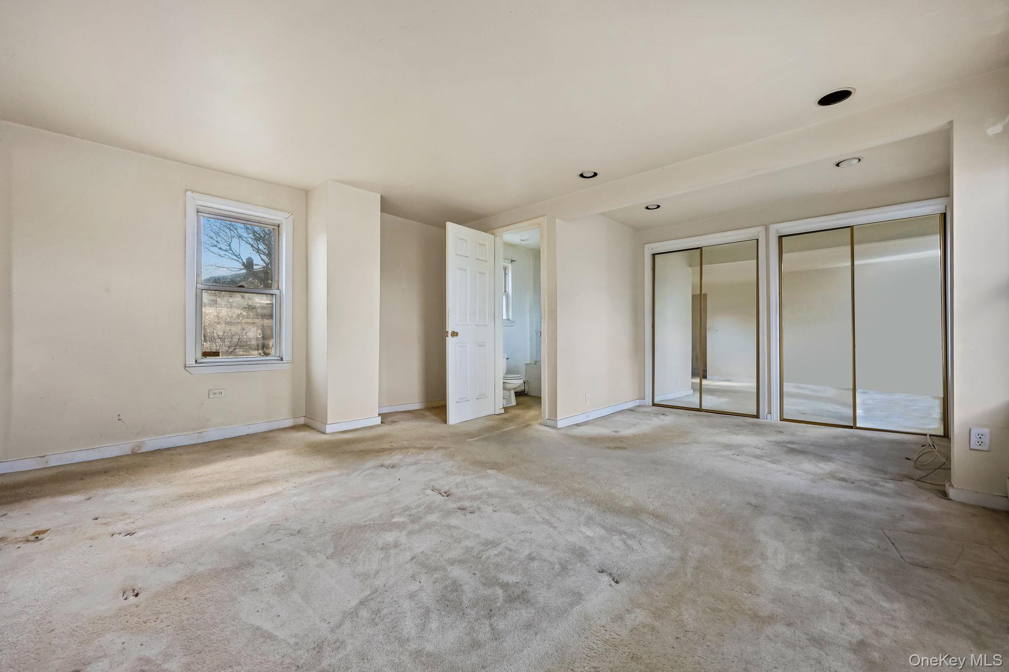 Single Family Henry  Out Of Area, NY 06830, MLS-977710-14