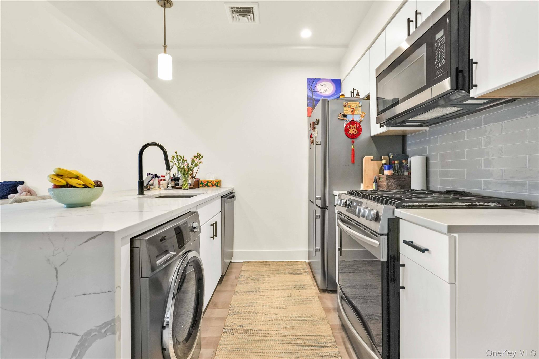 Condo 29th Queens, NY 11106, MLS-977713-7