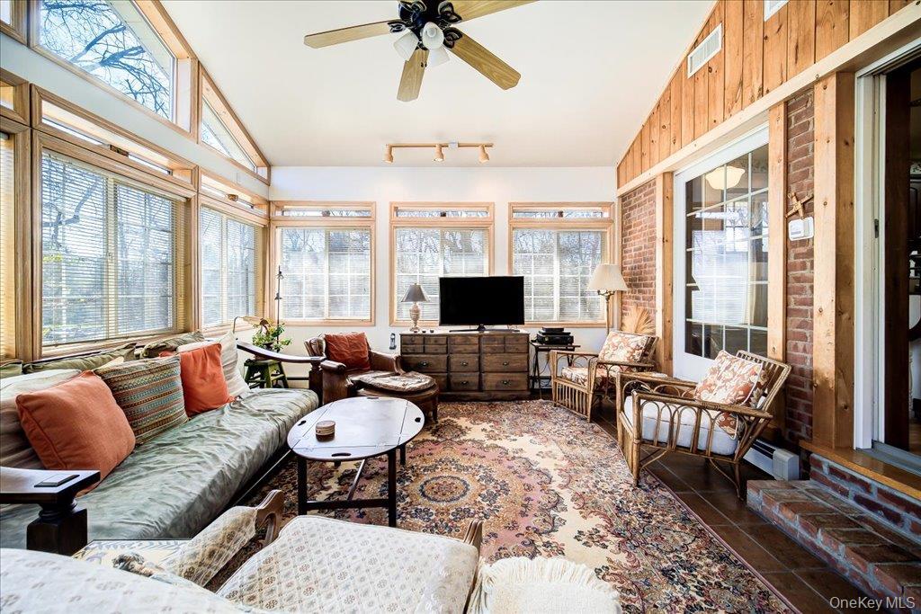 Single Family Netherwood  Dutchess County, NY 12538, MLS-977732-23