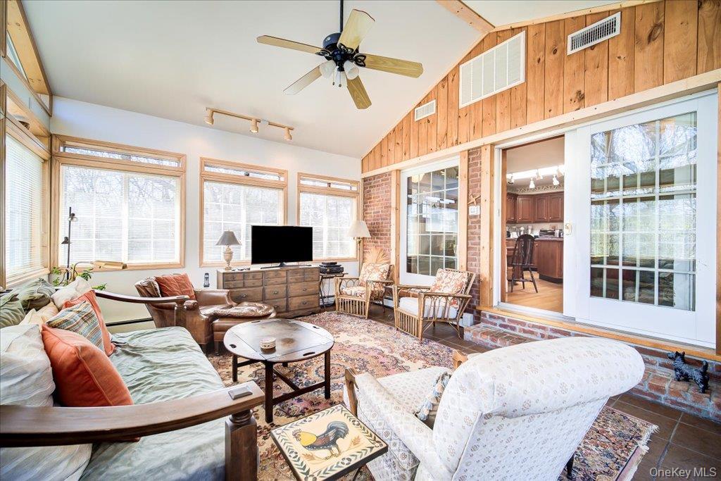 Single Family Netherwood  Dutchess County, NY 12538, MLS-977732-25