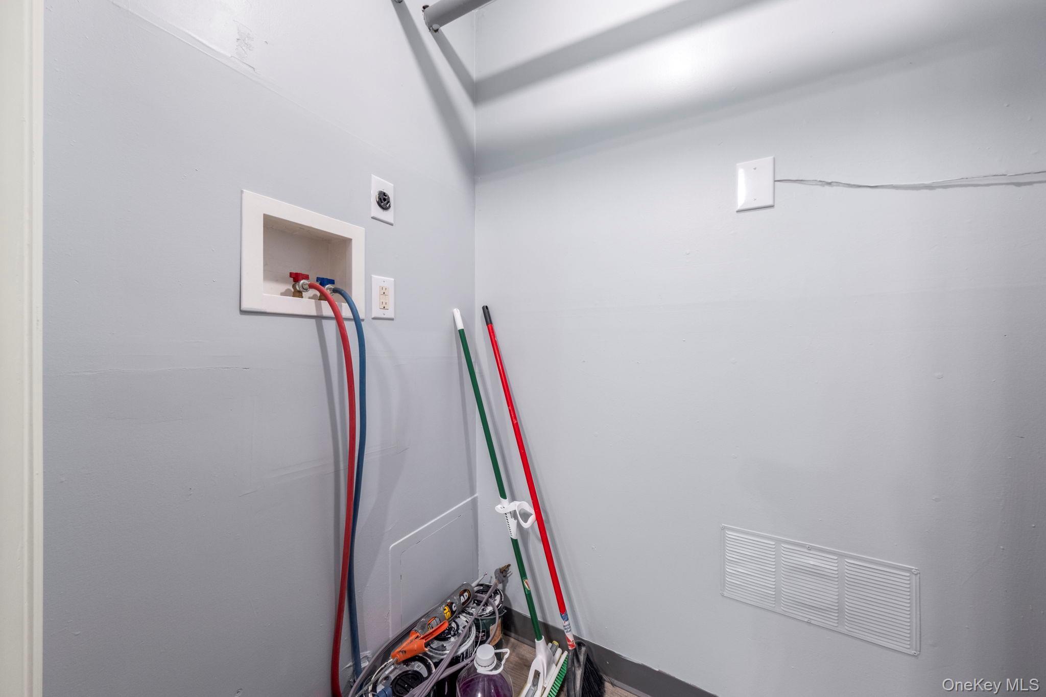 Condo Concord Lane  Orange County, NY 10940, MLS-977735-13