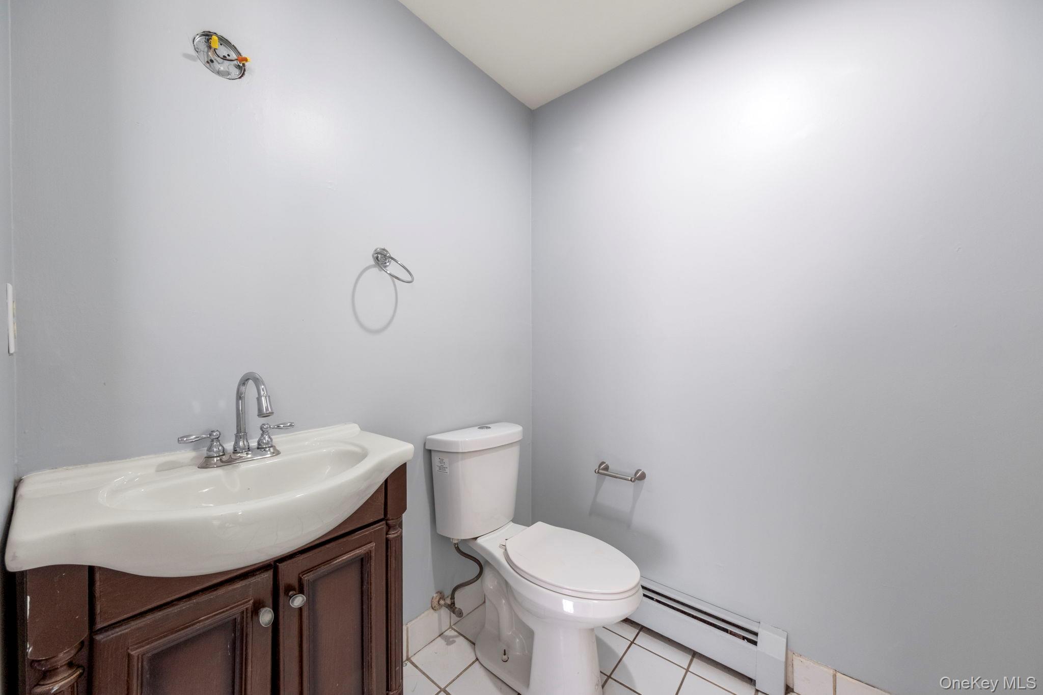 Condo Concord Lane  Orange County, NY 10940, MLS-977735-24