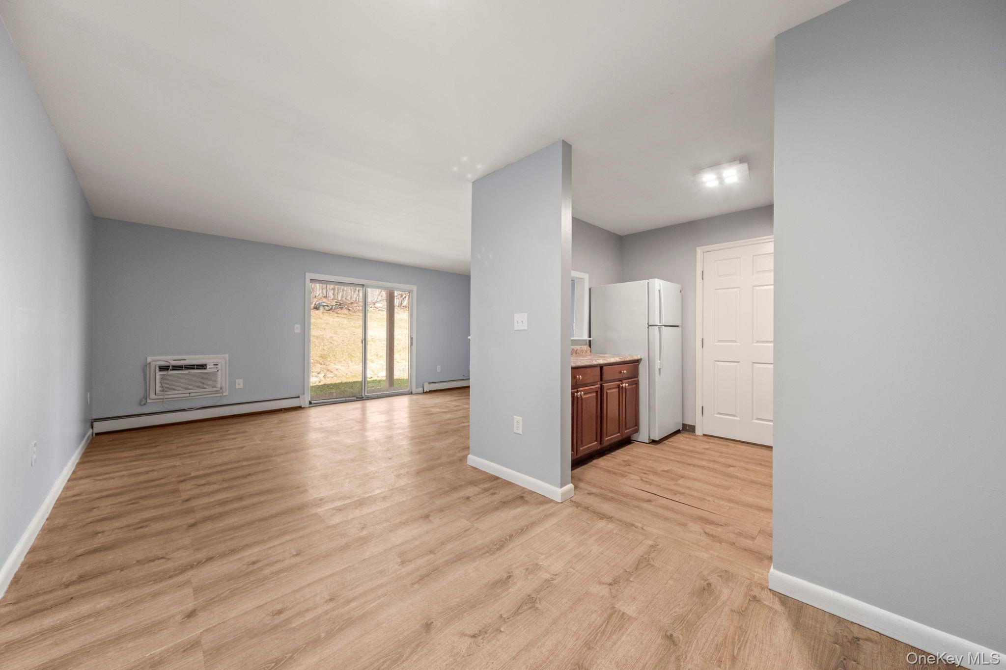 Condo Concord Lane  Orange County, NY 10940, MLS-977735-8