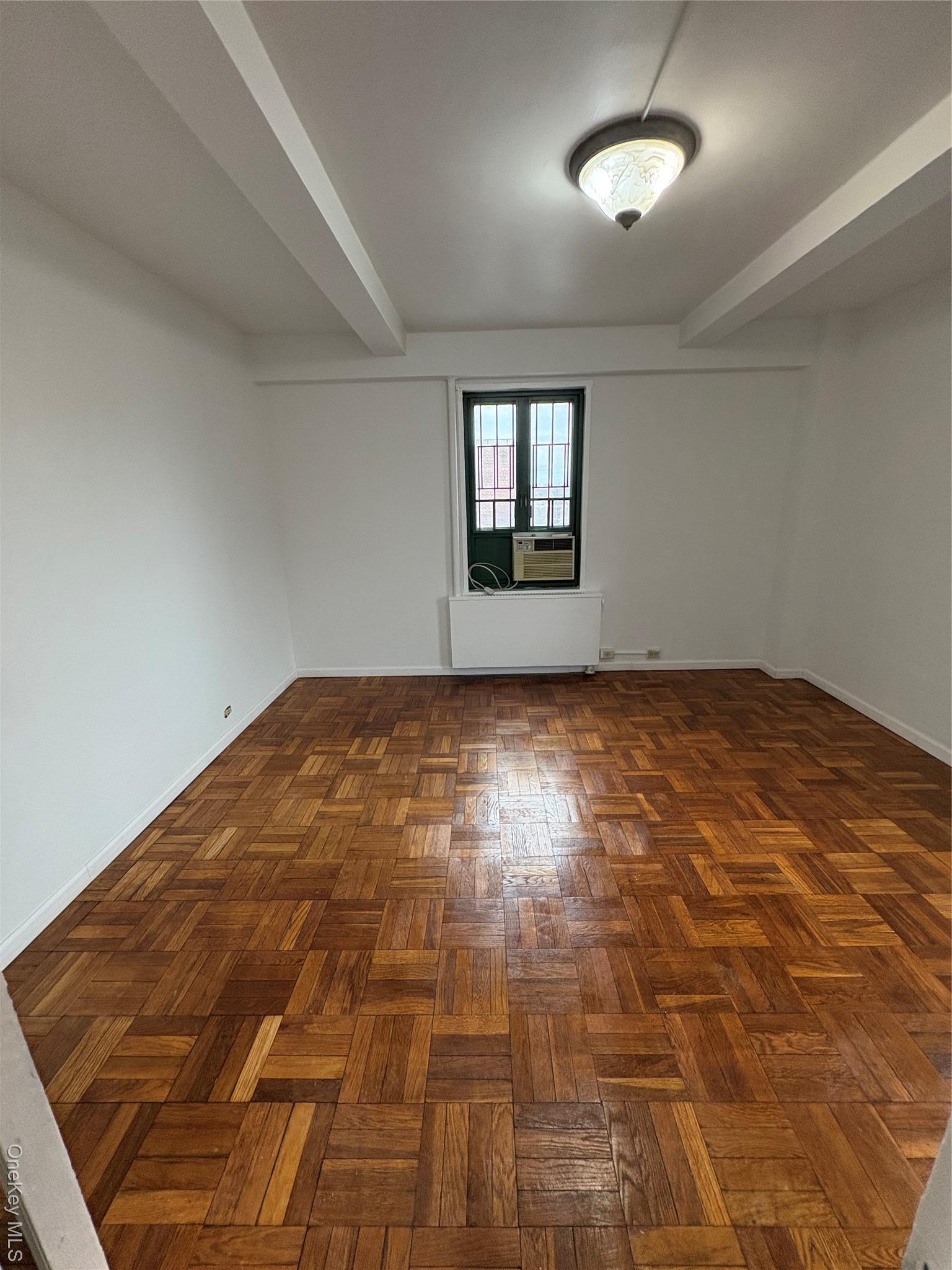 Condo Purdy  Bronx, NY 10462, MLS-977737-11