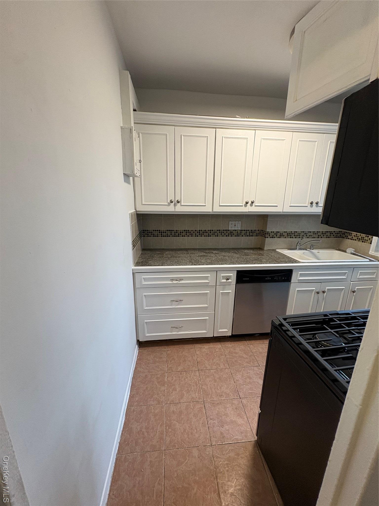 Condo Purdy  Bronx, NY 10462, MLS-977737-2