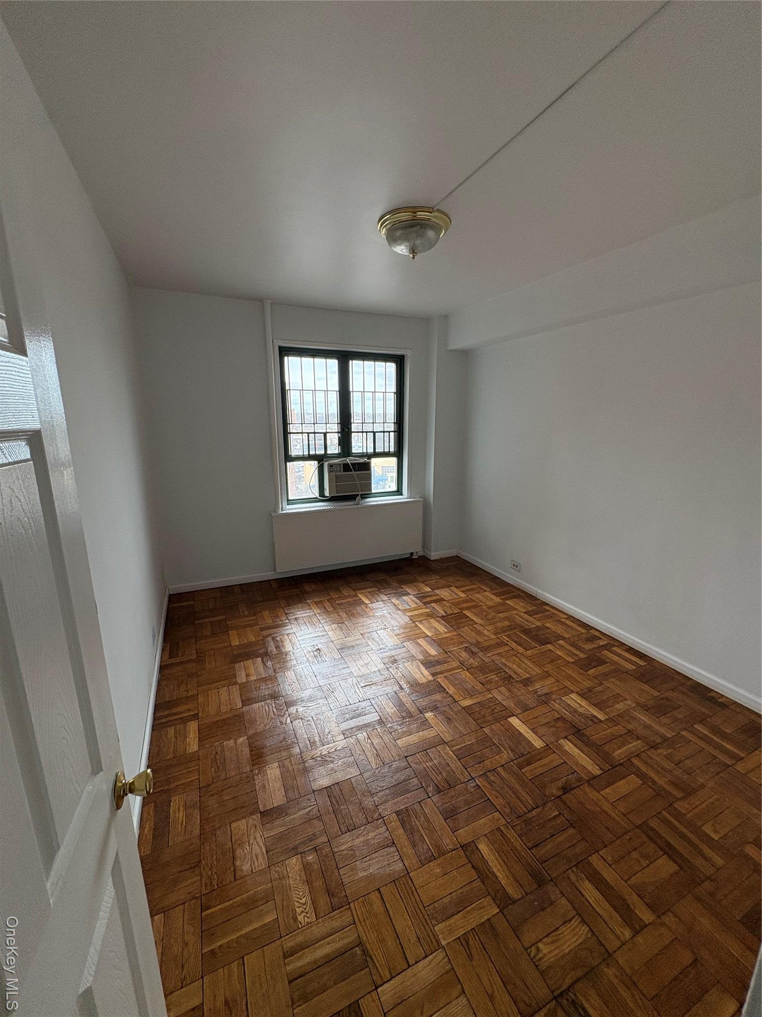 Condo Purdy  Bronx, NY 10462, MLS-977737-7