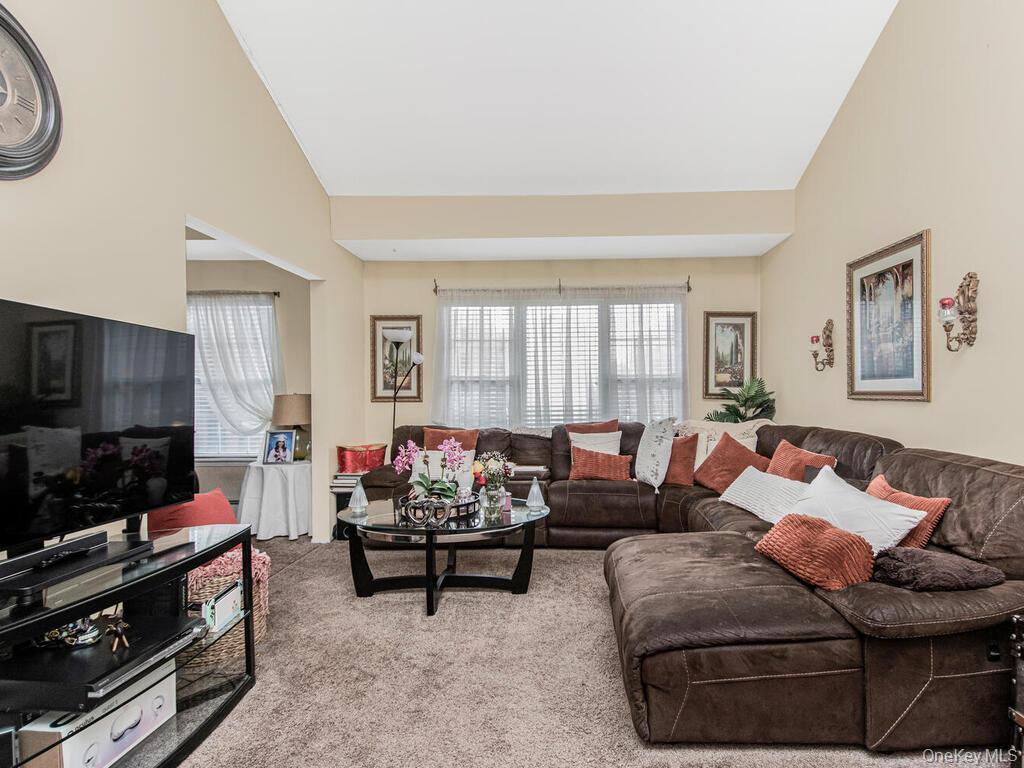 Single Family Bryant  Bronx, NY 10460, MLS-977742-10