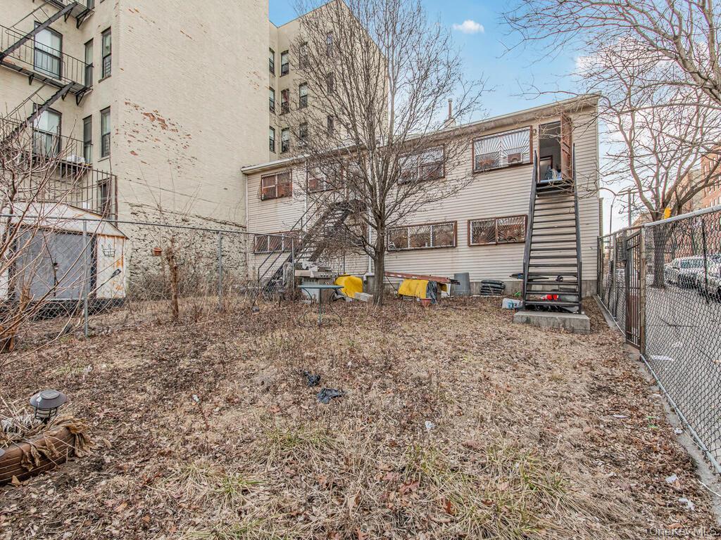Single Family Bryant  Bronx, NY 10460, MLS-977742-23