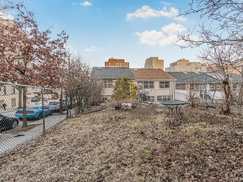 Single Family Bryant  Bronx, NY 10460, MLS-977742-25