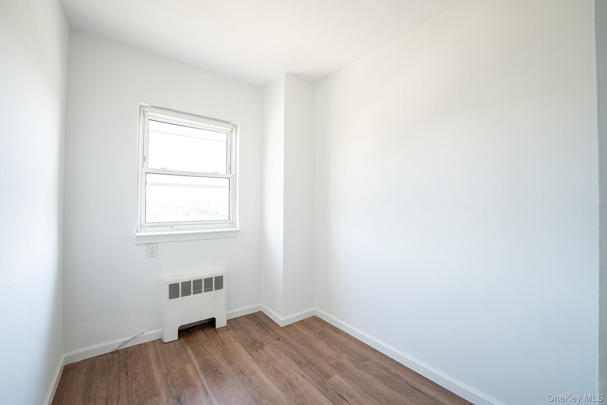 Single Family 68th  Queens, NY 11367, MLS-977754-12