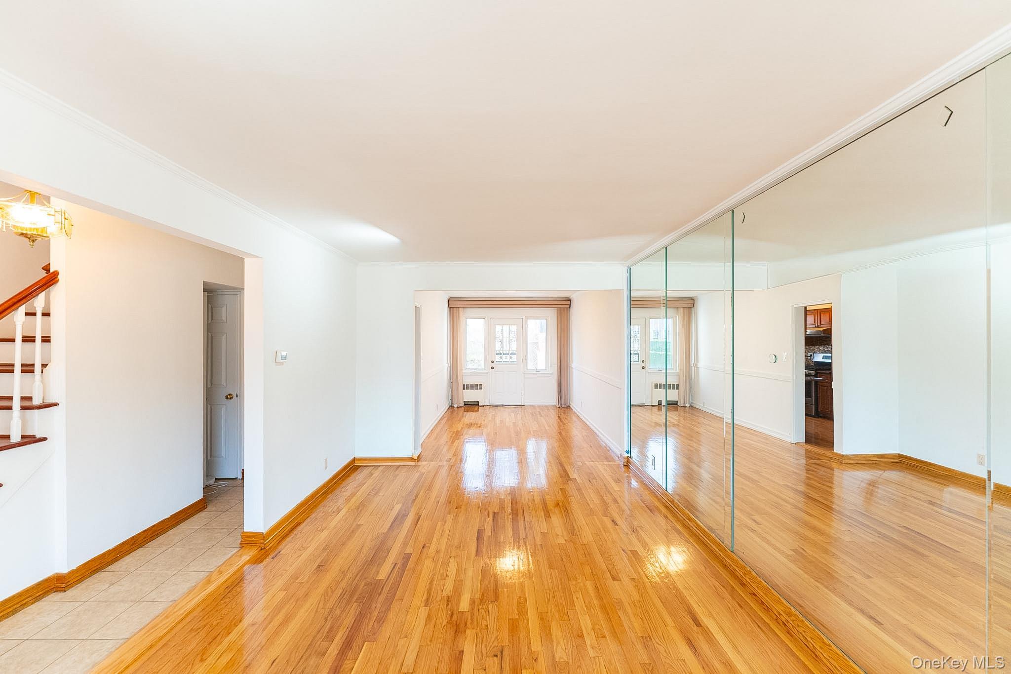 Single Family 68th  Queens, NY 11367, MLS-977754-4