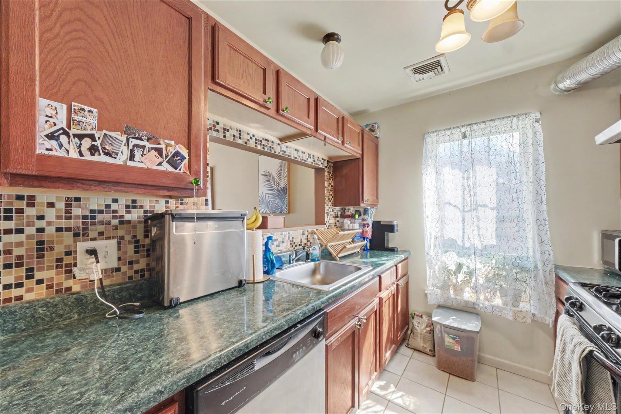 Condo Ruth  Orange County, NY 10940, MLS-977760-10