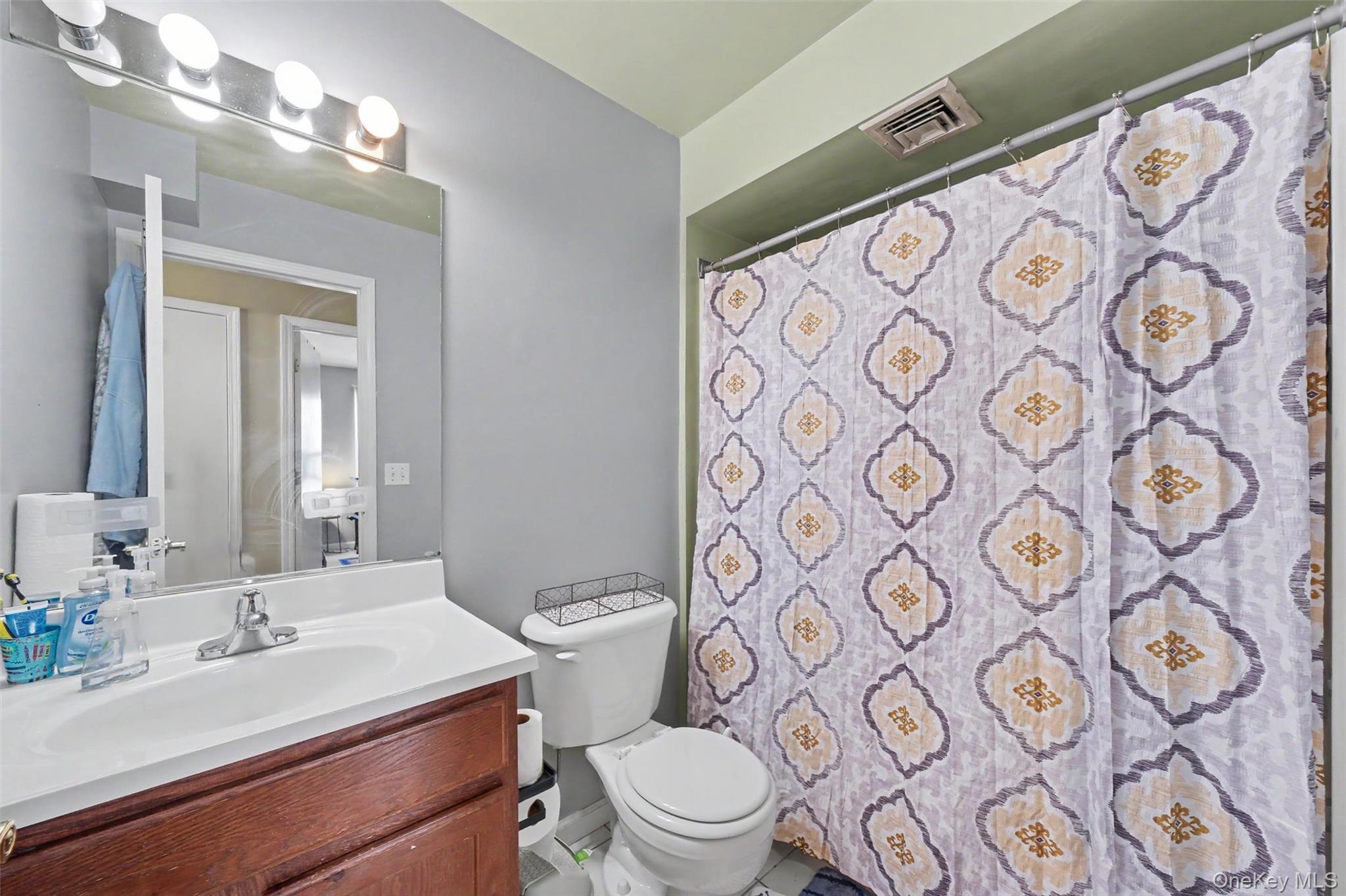 Condo Ruth  Orange County, NY 10940, MLS-977760-18