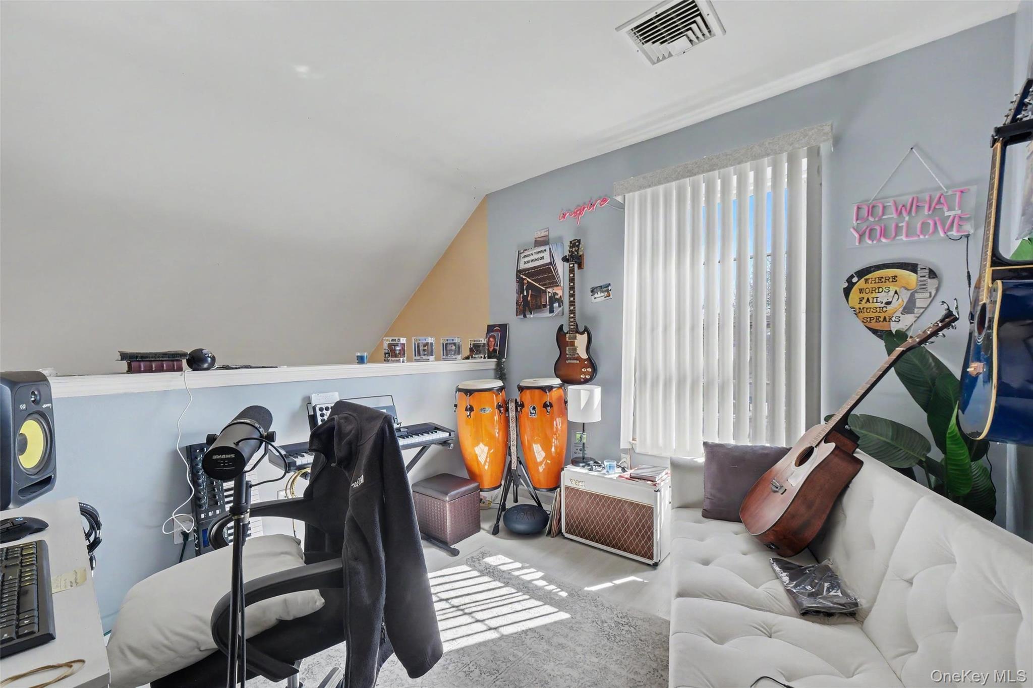 Condo Ruth  Orange County, NY 10940, MLS-977760-23