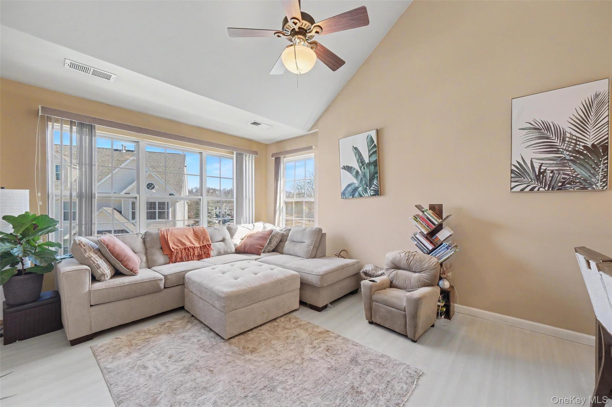 Condo Ruth  Orange County, NY 10940, MLS-977760-5