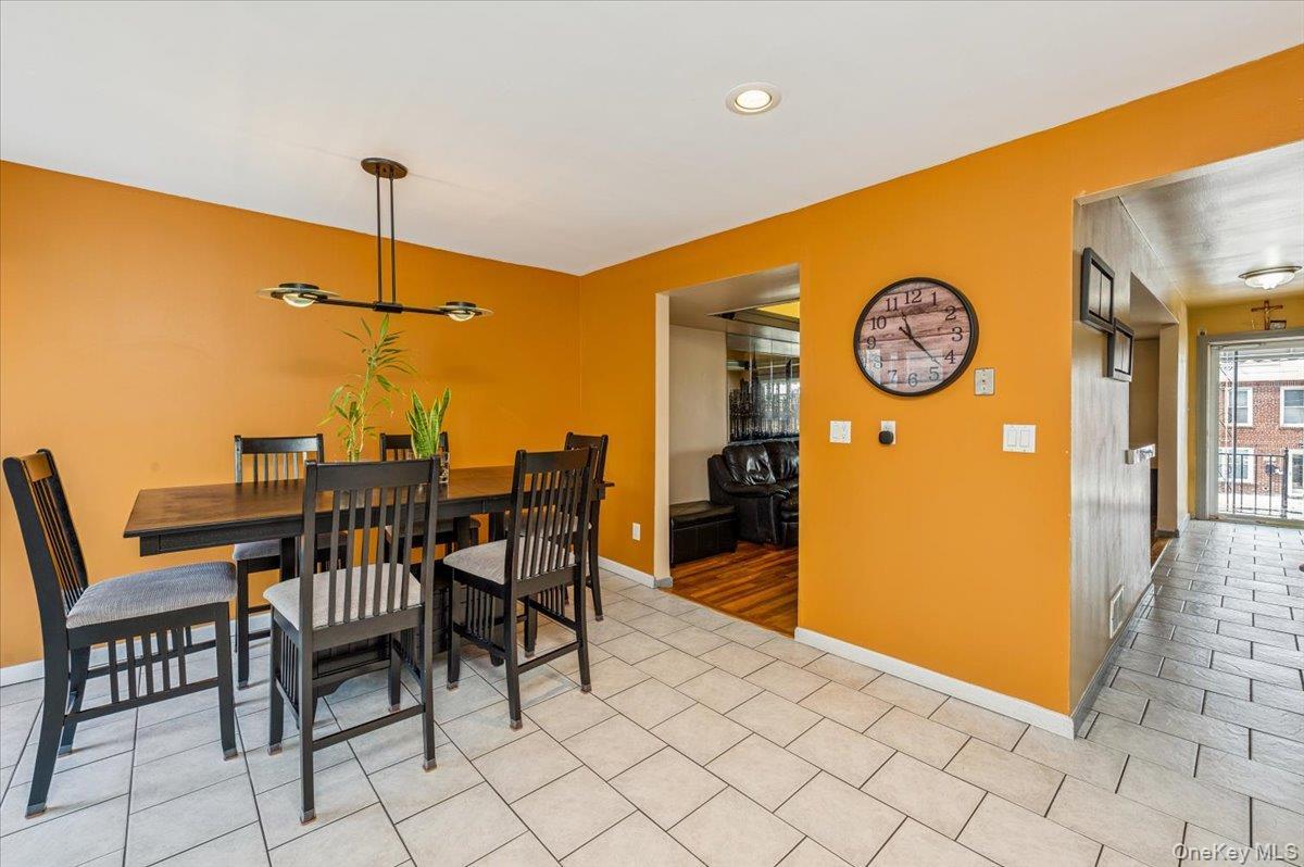 Single Family Calhoun  Bronx, NY 10465, MLS-977782-13