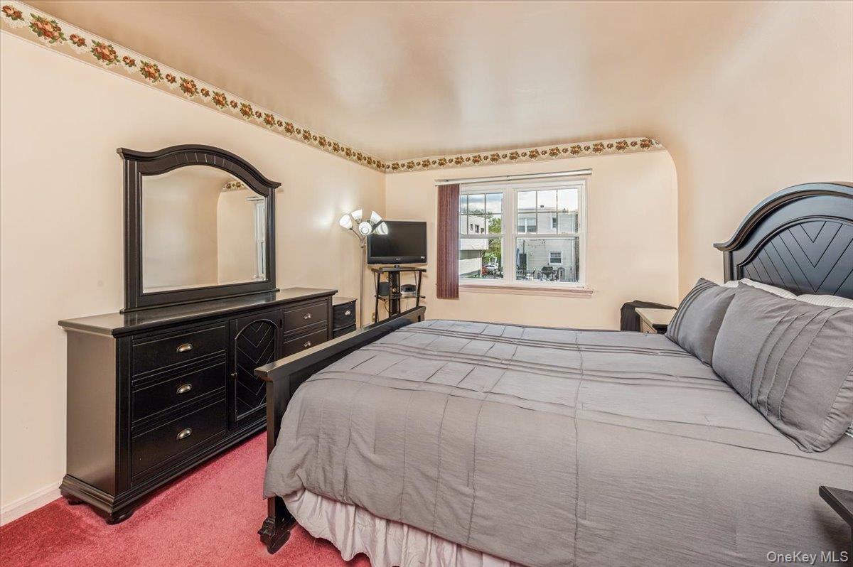 Single Family Calhoun  Bronx, NY 10465, MLS-977782-16