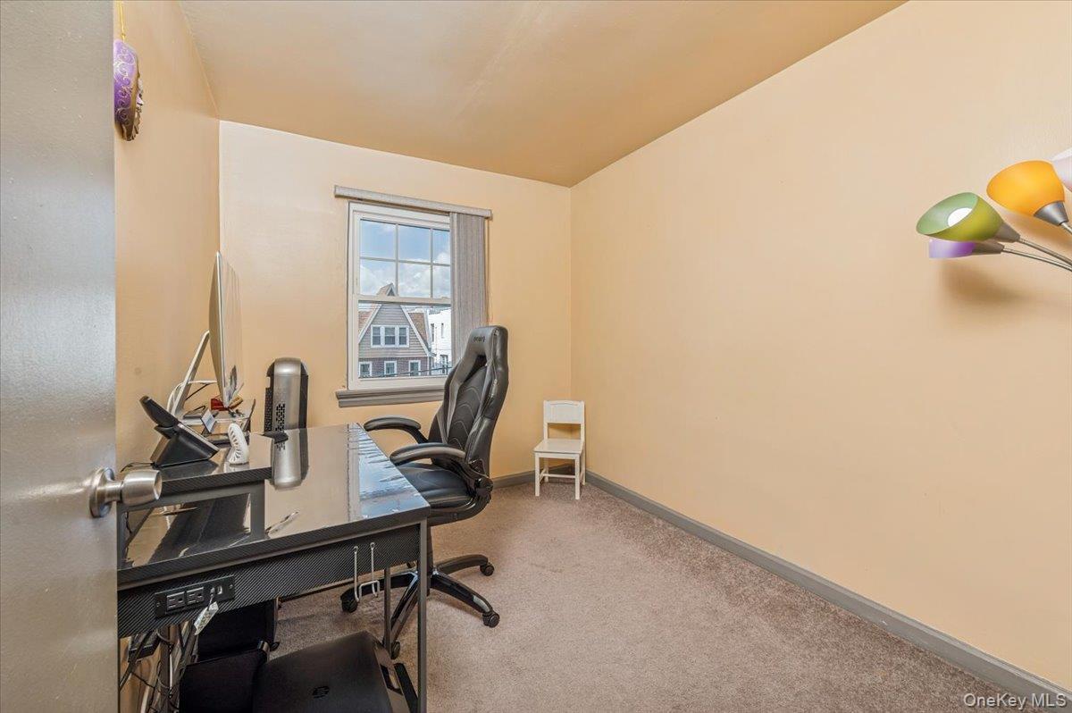 Single Family Calhoun  Bronx, NY 10465, MLS-977782-18