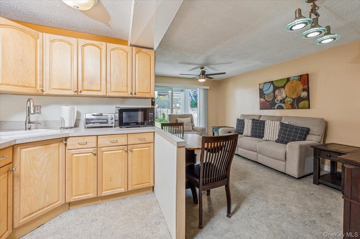 Single Family Calhoun  Bronx, NY 10465, MLS-977782-21