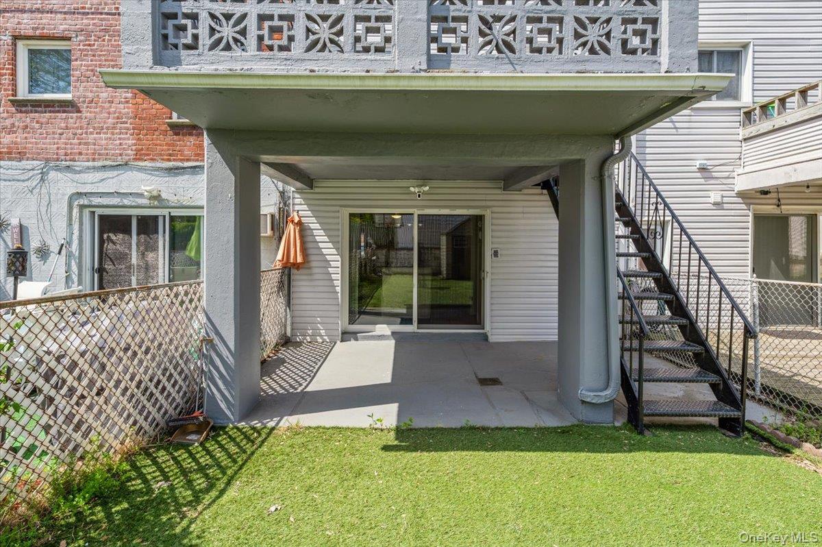 Single Family Calhoun  Bronx, NY 10465, MLS-977782-26