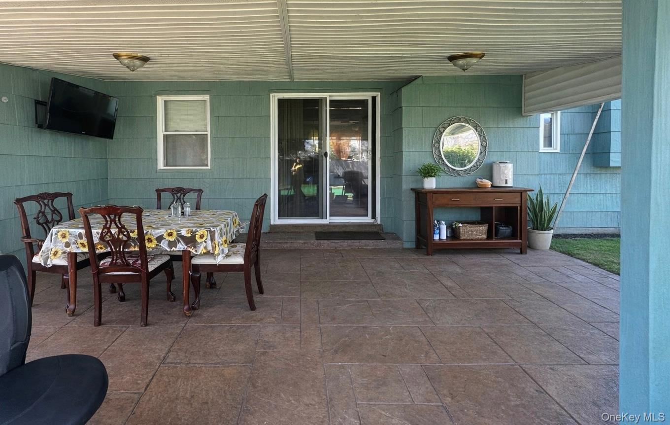 Single Family Brooklyn  Suffolk County, NY 11706, MLS-977790-18