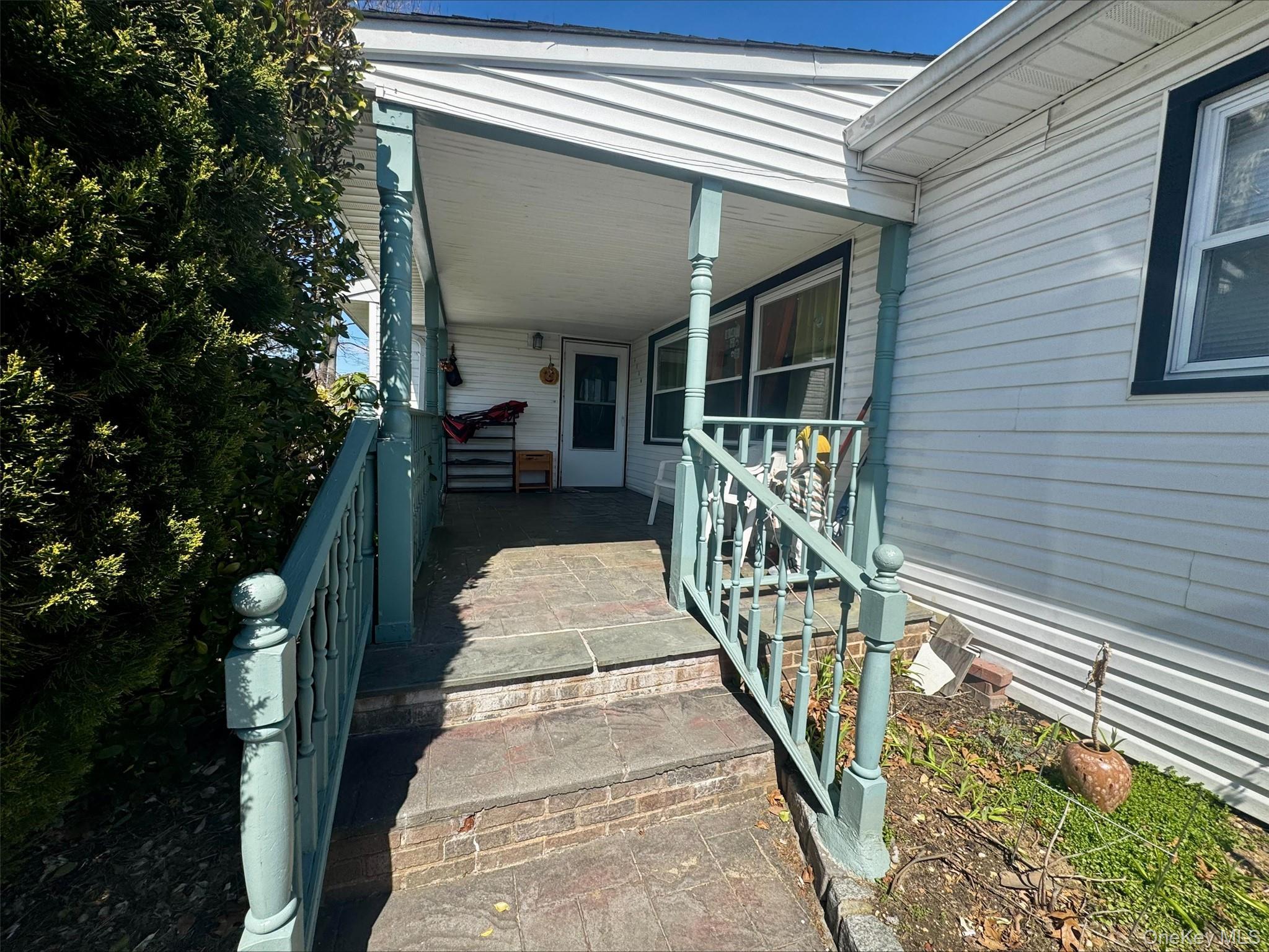 Single Family Brooklyn  Suffolk County, NY 11706, MLS-977790-3